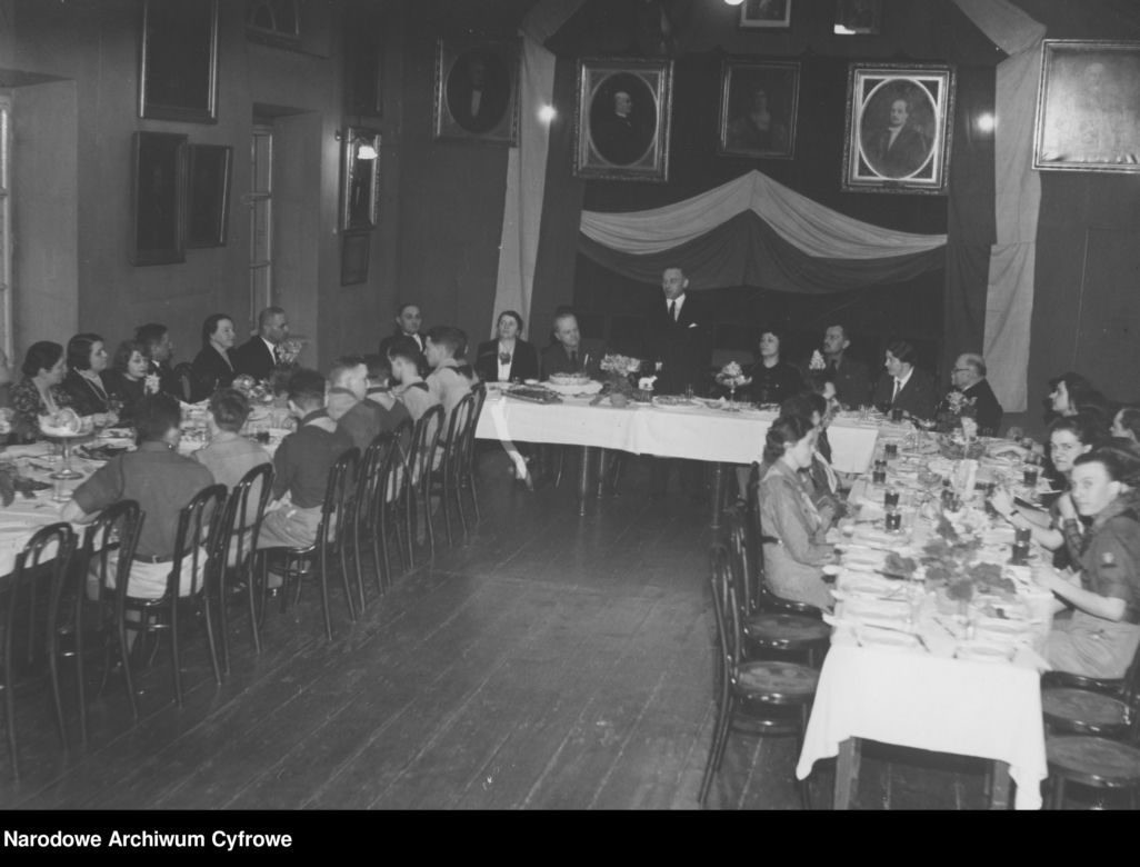 Koło Przyjaciół Harcerstwa w Warszawie - uroczystości wielkanocne (1939)