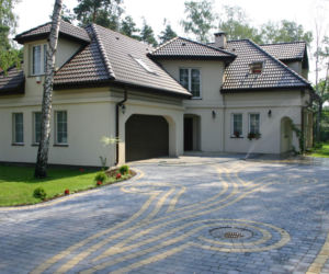 Jakiej grubości powinna być kostka na podjazd do garażu?