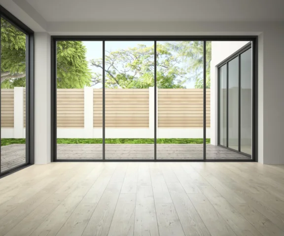 Więcej niż materiał i kolor – na co zwrócić uwagę, zamawiając okna?