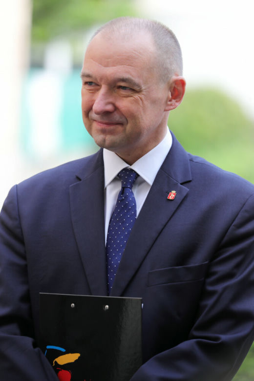Burmistrz Śródmieścia Andrzej Ferens zarobił w 2020 roku 157 tys zł. Prawie tyle samo co prezydent Warszawy Rafał Trzaskowski 