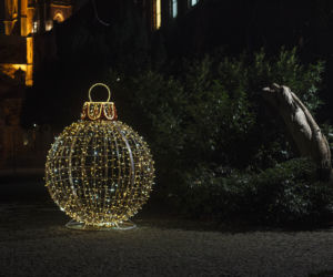 Lasery, muzyka i kolorowe iluminacje w Ogrodzie Botanicznym we Wrocławiu