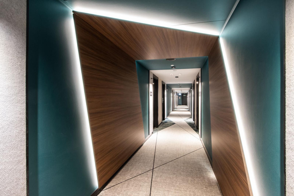 Novotel Warszawa Centrum ocieka luksusem. Tak kultowy hotel wygląda po remoncie!