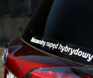 Toyota RAV4 Hybrid E-Four Prestige