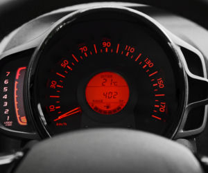 Nowa Toyota Aygo 1.0 wersja X-CITE