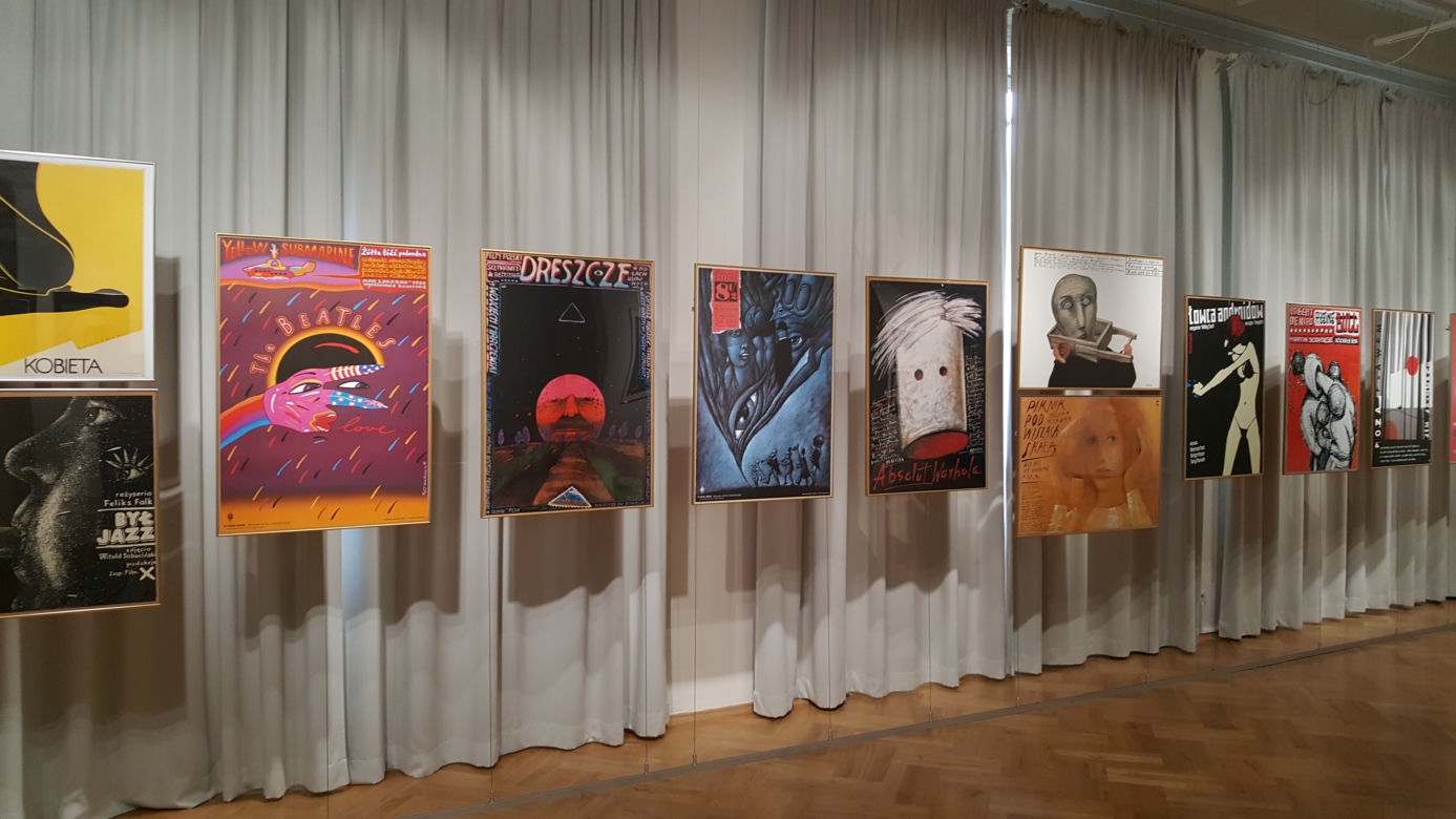Wystawa artystycznych plakatów filmowych w muzeum