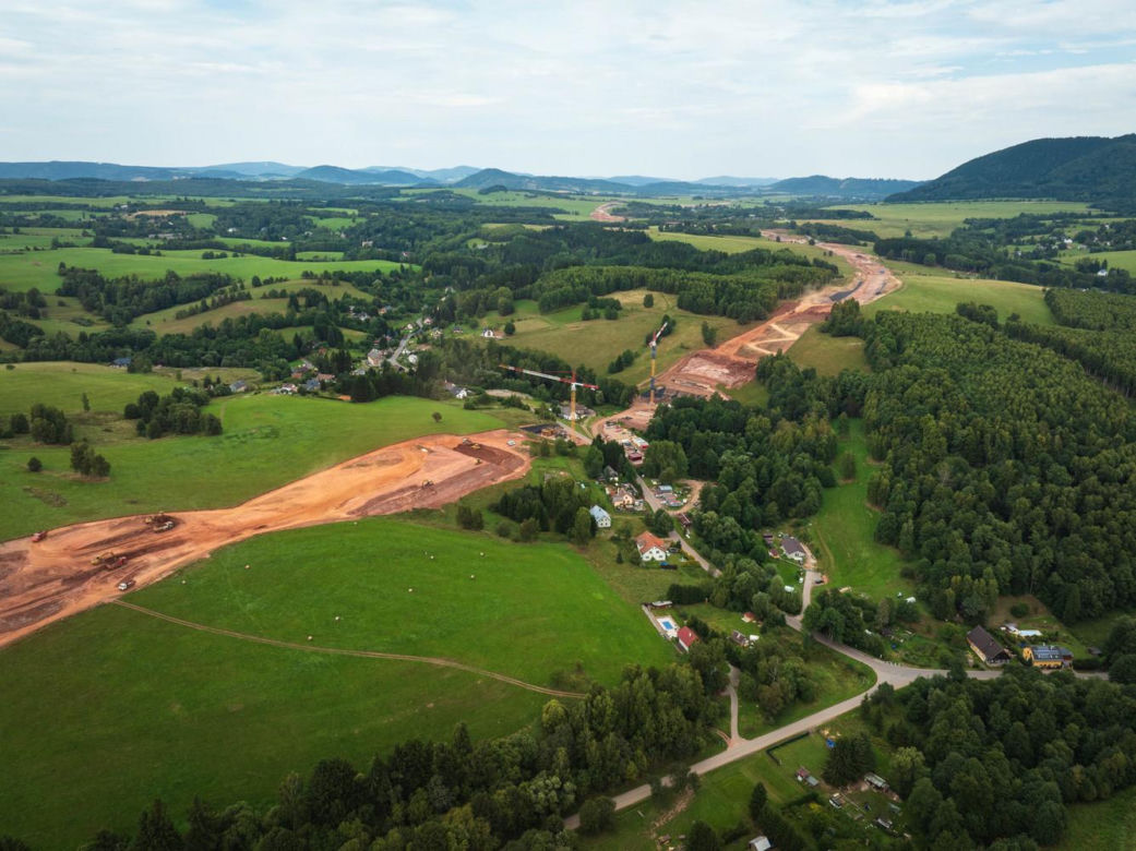 Autostrada D11 w Czechach - zdjęcia z budowy - sierpień 2025