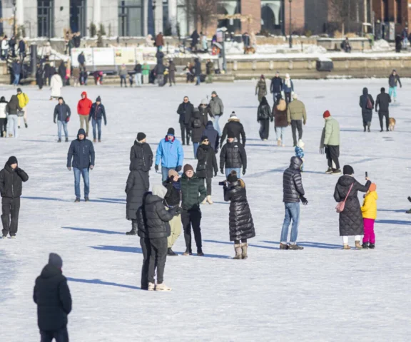 Zamknęli Motławę! Ten lód stanie się jeszcze bardziej niebezpieczny
