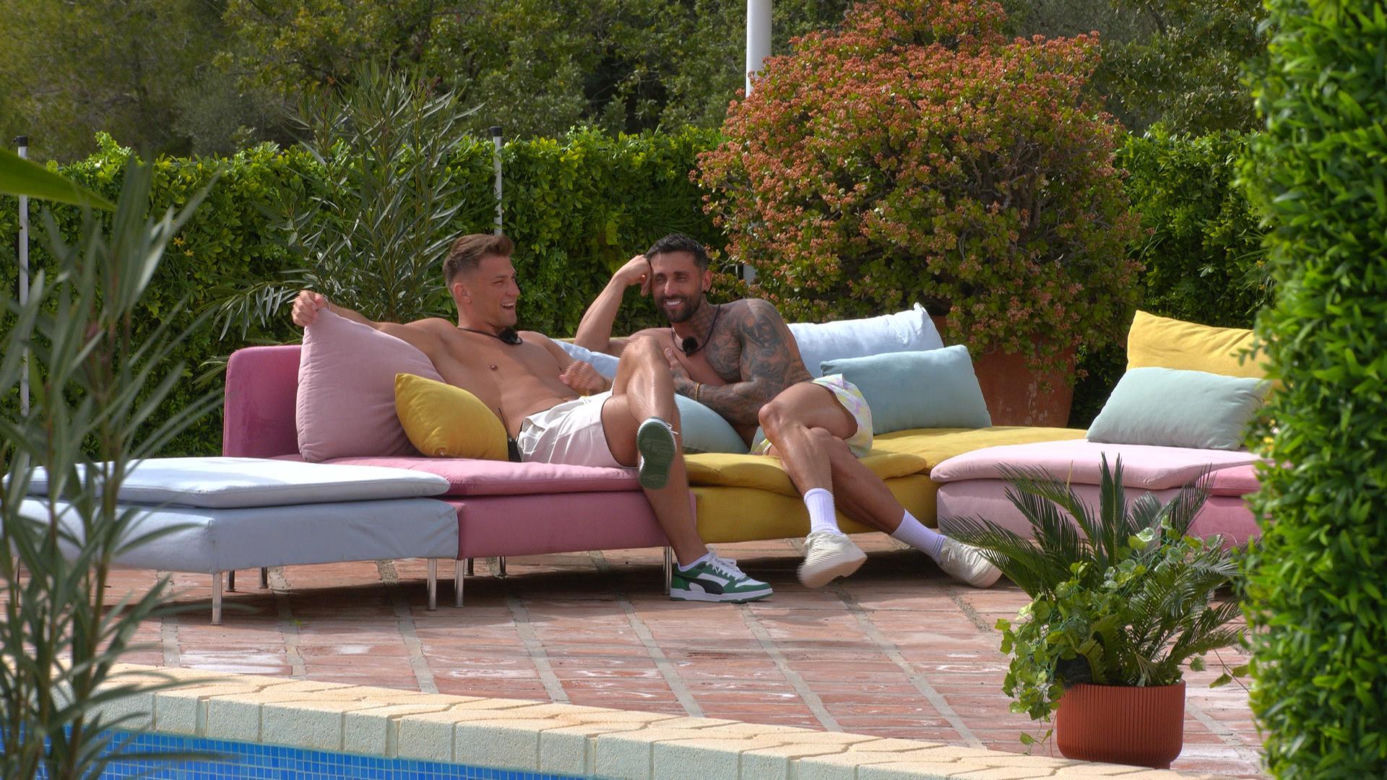 Love Island 9