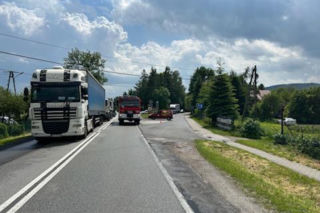 Zablokowana DK75 w Małopolsce. Gwałtowna burza powaliła drzewa