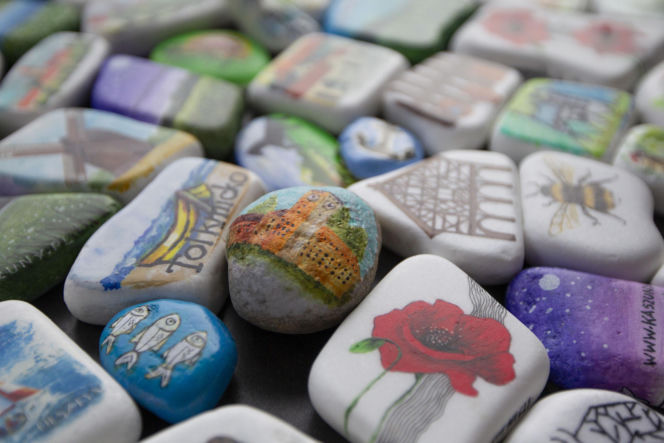 Znalazłeś kamień w Krakowie? To może być zaproszenie na Warmię i Mazury