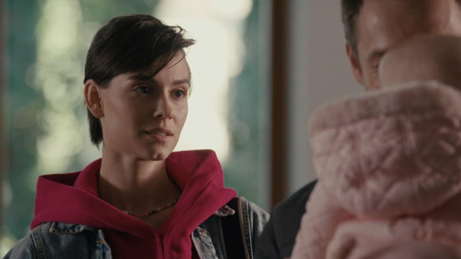 Na dobre i na złe odc. 977. Blanka (Pola Gonciarz), Mario (Marcin Korcz), Nina (Rita Sobocińska)