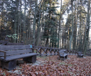 Nowa brama do królestwa Łysicy. Inwestycja w Świętej Katarzynie podnosi standardy turystyki w ŚPN