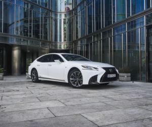 Lexus LS500h F-Sport