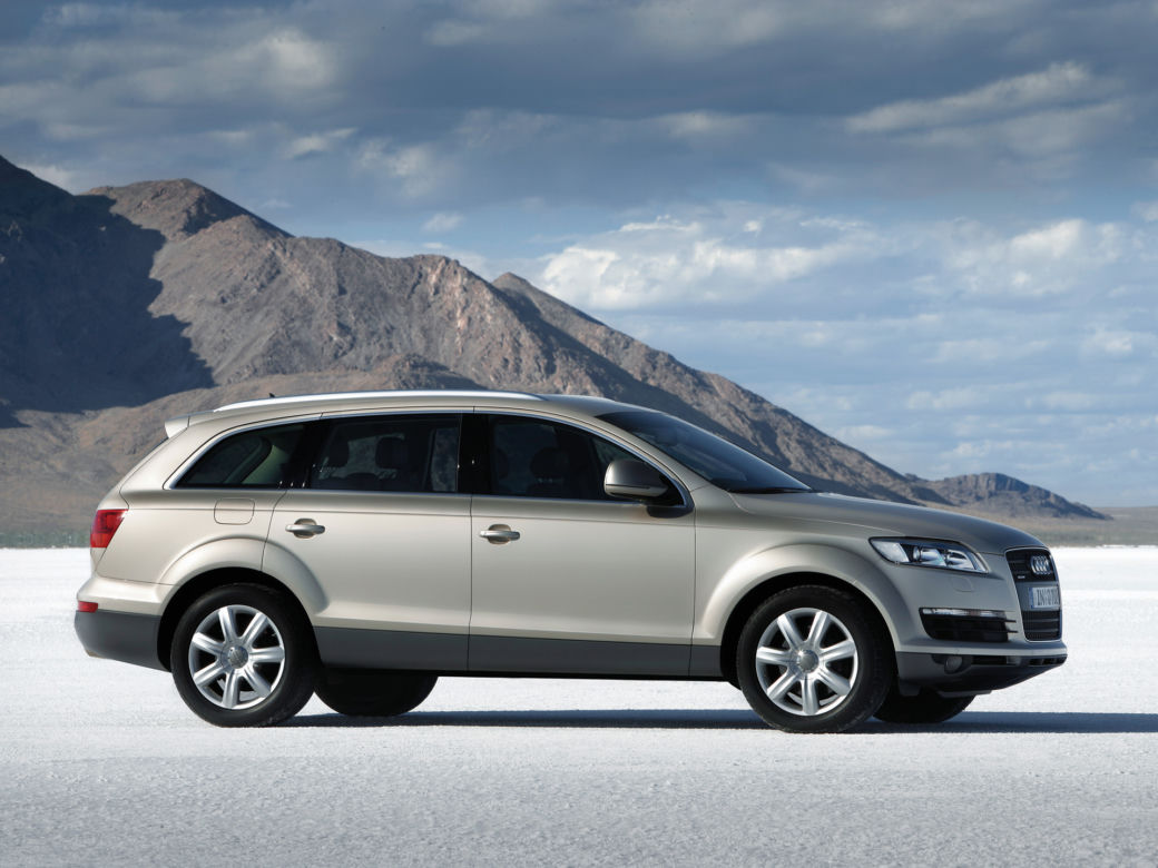 Audi Q7 w wersji sprzed liftingu produkowanej w latach 2005-2009