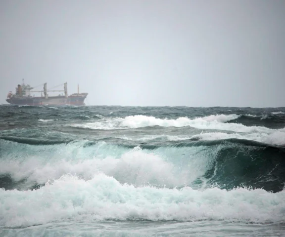 Pilne ostrzeżenie IMGW: silny wiatr uderzy w Pomorze! 