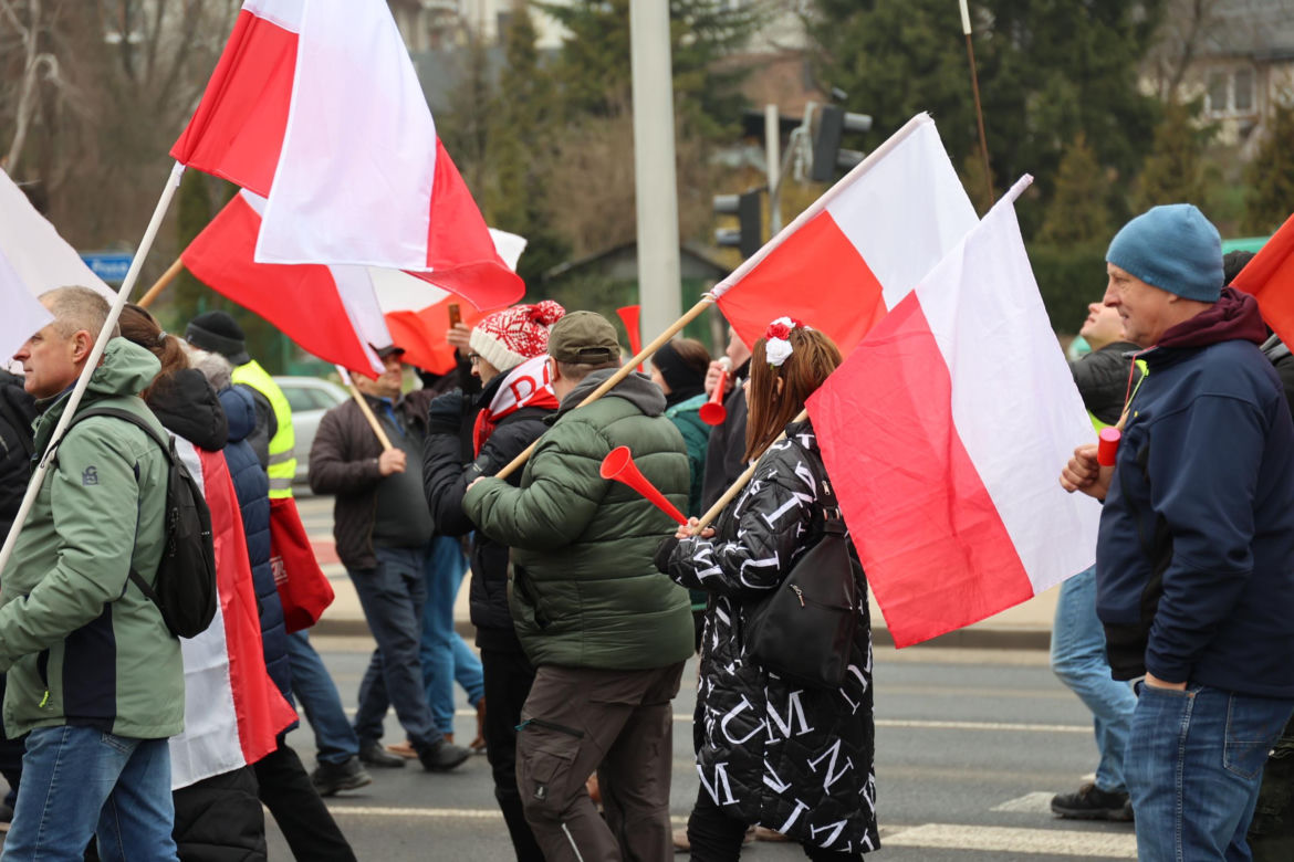 Protest rolników 20 marca w Lublinie. Przeszli ulicami miasta pod LUW