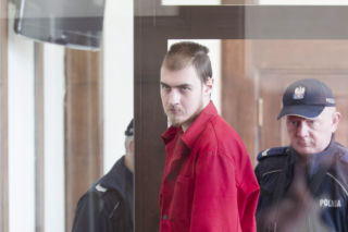 Potwór zgnije w więzieniu