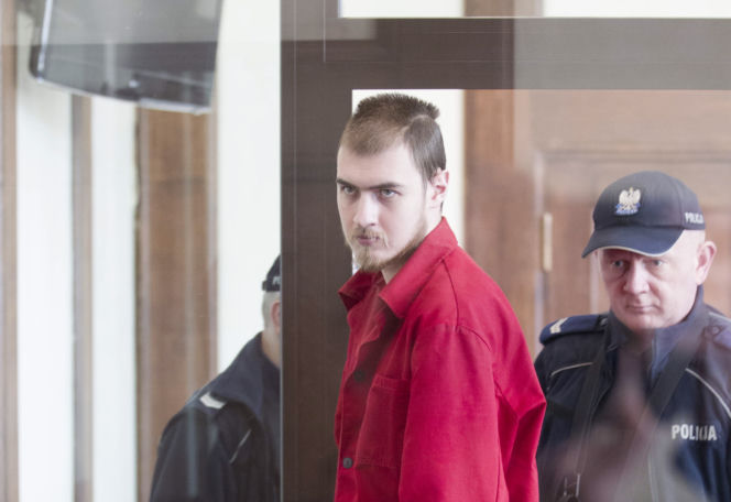 Potwór zgnije w więzieniu