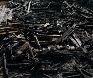 Krzyż przetrwał inferno. Zadziałała opatrzność?