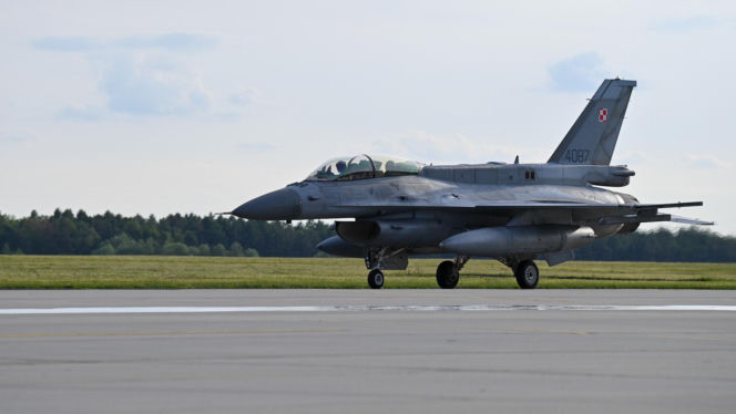 Szef MON nie krył dumy. Pierwsze F-35 już w kraju