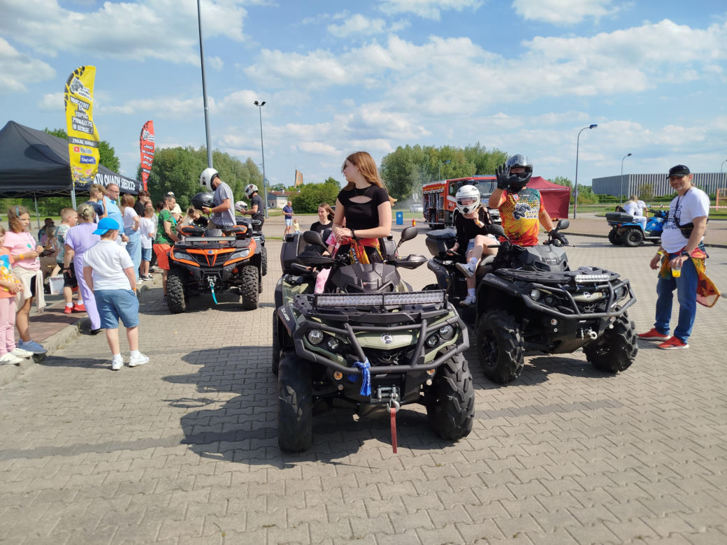 Siedlczanin Przemek Gryczka zorganizował wydarzenie dla dzieci z okazji Dnia Dziecka już po raz drugi