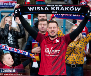 Tak bawili się kibice Wisły Kraków na Derbach Krakowa!