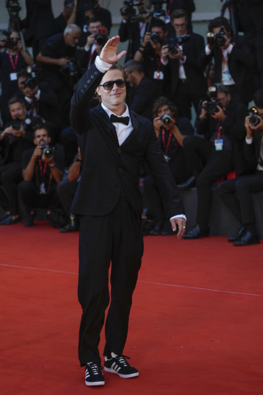 Brad Pitt został rzeźbiarzem! Zobacz jego rzeźby, wielkie zaskoczenie