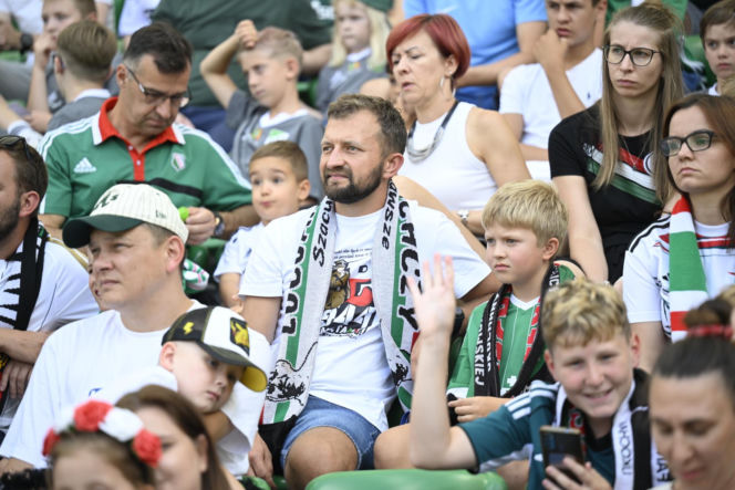 Legia Warszawa - Zagłębie Lubin: Zdjęcia kibiców