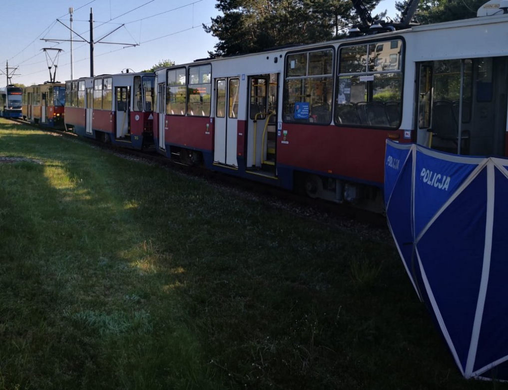 Szokujący wypadek w Bydgoszczy. Tramwaj ciągnął Marcina po torowisku