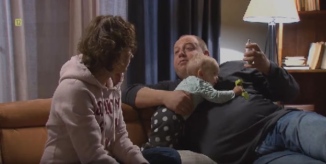 Barwy szczęścia. Sabina (Barbara Kurzaj), Andrzej Tomala (Bartłomiej Nowosielski), Maja (Lena Parol)
