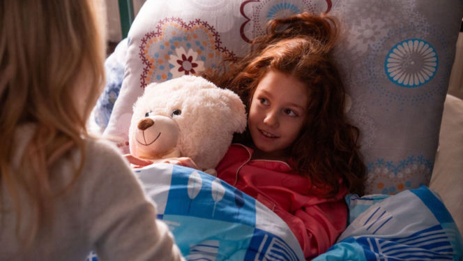 Na dobre i na złe odc. 981. Agata (Emilia Komarnicka), Mania (Apolonia Szwed)