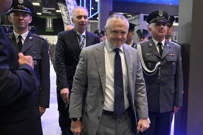 Tom Rose gościem honorowym Targów Obronnych. Odebrał specjalną nagrodę dla rodziców Michaela Ollisa