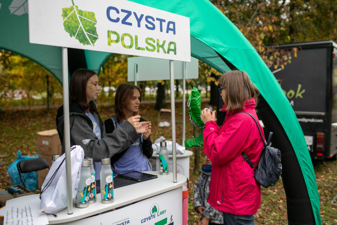 "Czyste Lasy". Akcja sprzątania nad Zalewem Zemborzyckim