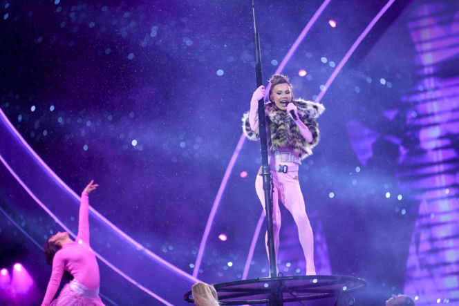 Doda tłumaczy się z playbacku i ucisza krytyków. Odsłania kulisy sylwestrowego show