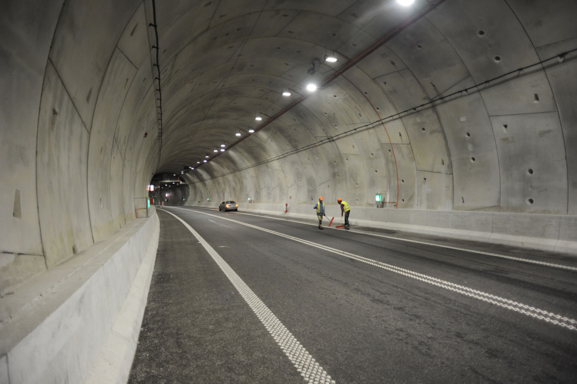 Tunel drogowy w Świnoujściu przed otwarciem