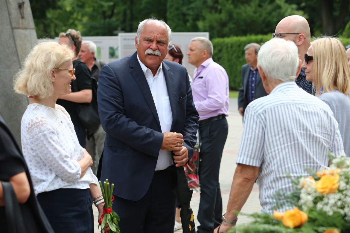 Pogrzeb Romana Kłosowskiego na Powązkach Wojskowych