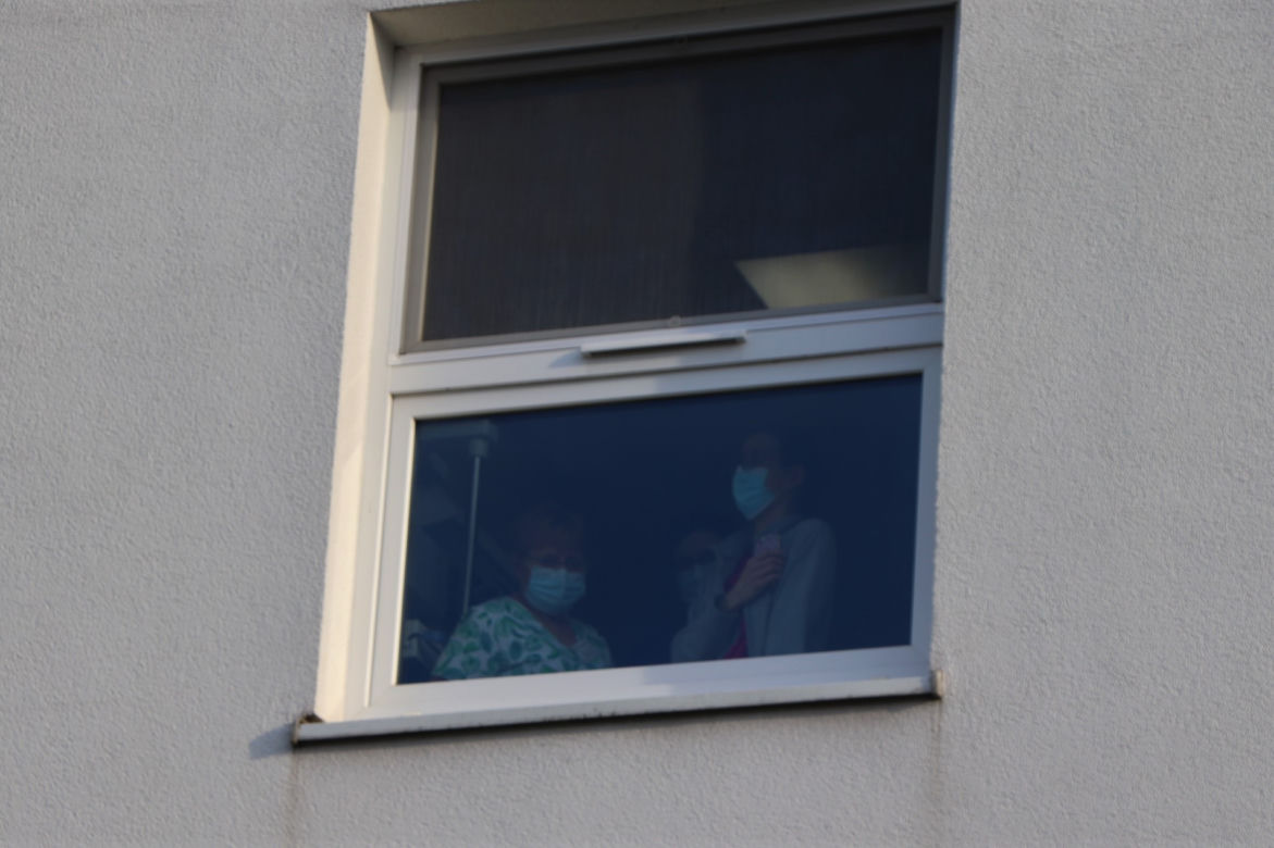 Mikołaj odwiedza Szpital Specjalistyczny dla Dzieci i Dorosłych w Toruniu