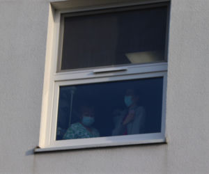 Mikołaj odwiedza Szpital Specjalistyczny dla Dzieci i Dorosłych w Toruniu