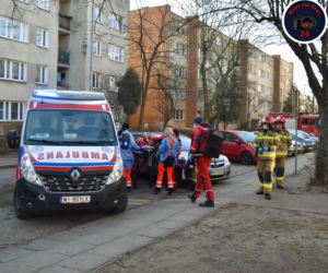 Karetki pogotowia dublują się ze śmigłowcami LPR. Dlaczego tak się dzieje w Warszawie?