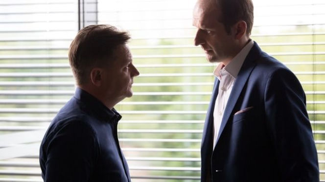Na dobre i na złe odcinek 651 Tomasz Rzepecki (Ireneusz Czop) Andrzej Lipski (Rafał Rutkowski)