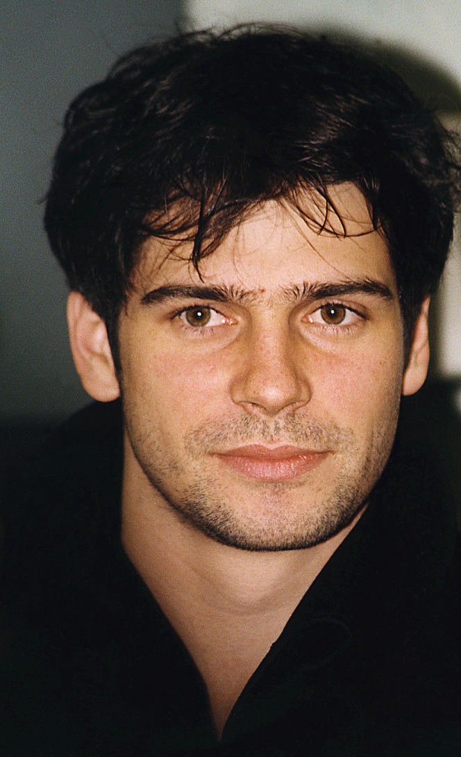 Paweł Deląg kiedyś i dziś. Tak na przestrzeni lat zmieniał się bożyszcze nastolatek z "Młodych wilków"