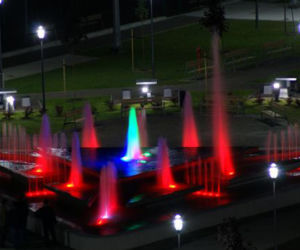 Fontanna przy hali Azoty Arena