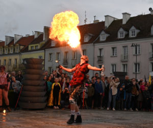 Warmiński Festiwal Ognia i Światła w Biskupcu. Zobaczcie, jak było! [ZDJĘCIA]