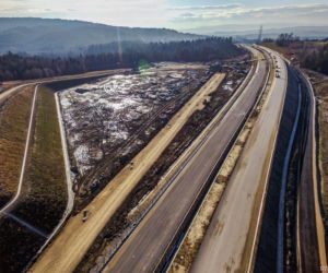 Idzie zima, ale drogowcy nie próżnują! Trwa budowa ekspresowej zakopianki