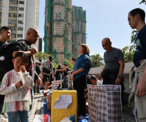 Hongkong pogrążony w żałobie po tragicznym pożarze wieżowców. Liczba ofiar wzrosła do 146