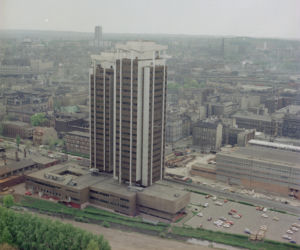 Tak wyglądały Katowice w latach 1989-2004. Te zdjęcia to prawdziwe perełki! [GALERIA]