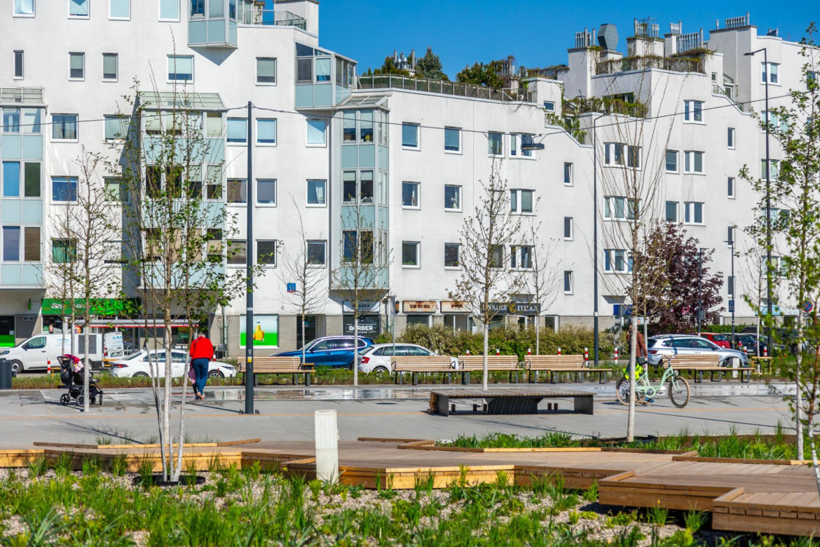 Park nad Południową Obwodnicą Warszawy na Ursynowie