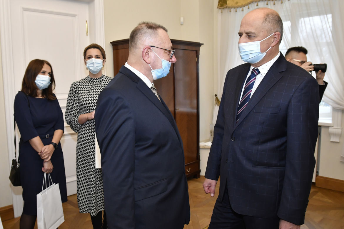 Podpisanie umowy o współpracy pomiędzy UPH i ZSP nr 1 w Siedlcach