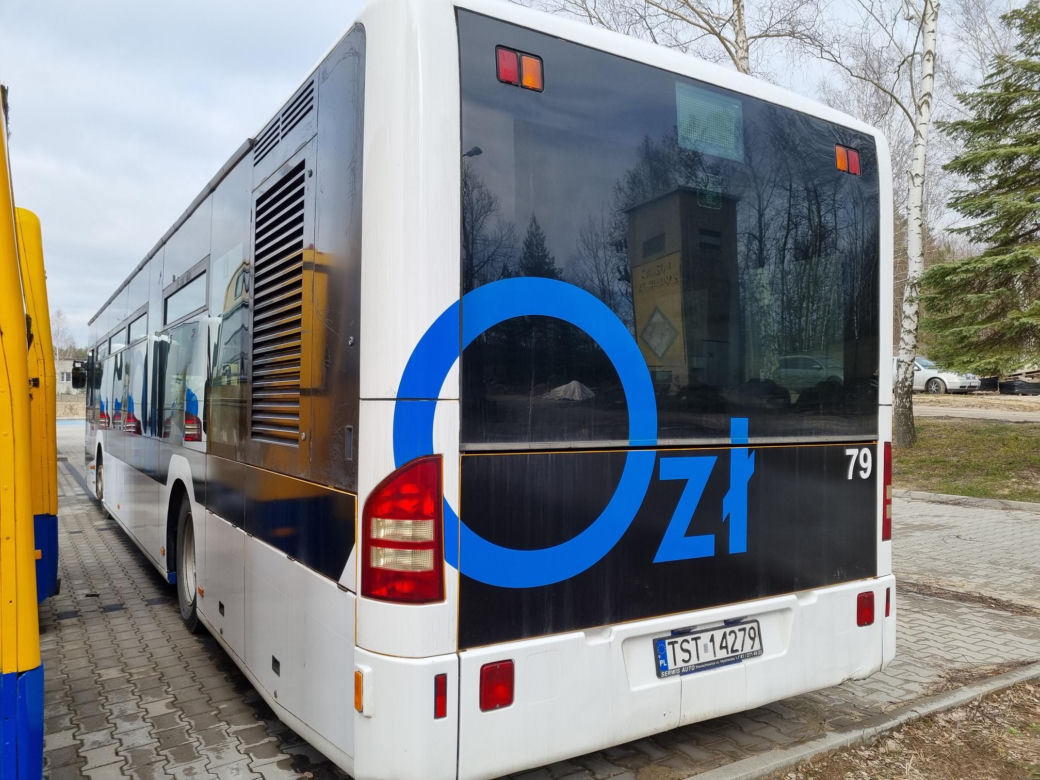 ZEC Starachowice sprzedaje 10 Mercedesów. Drugi przetarg niższa cena
