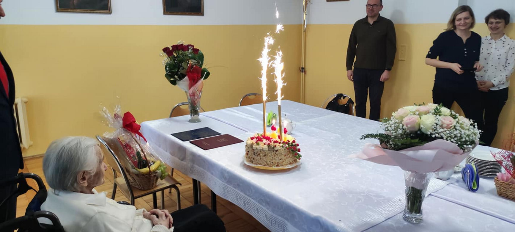 Pani Stanisława Nowak obchodzi 102 urodziny